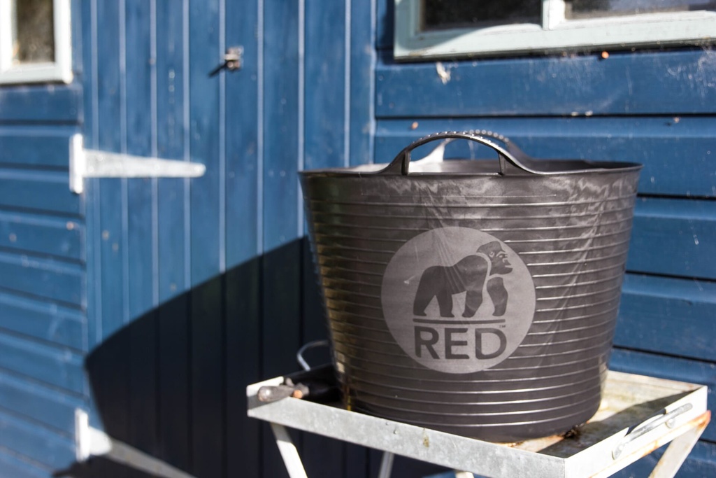 [SP14GBK] Red  Gorilla -  Tubs & Recycled Black Tubs - 14L Black Image 